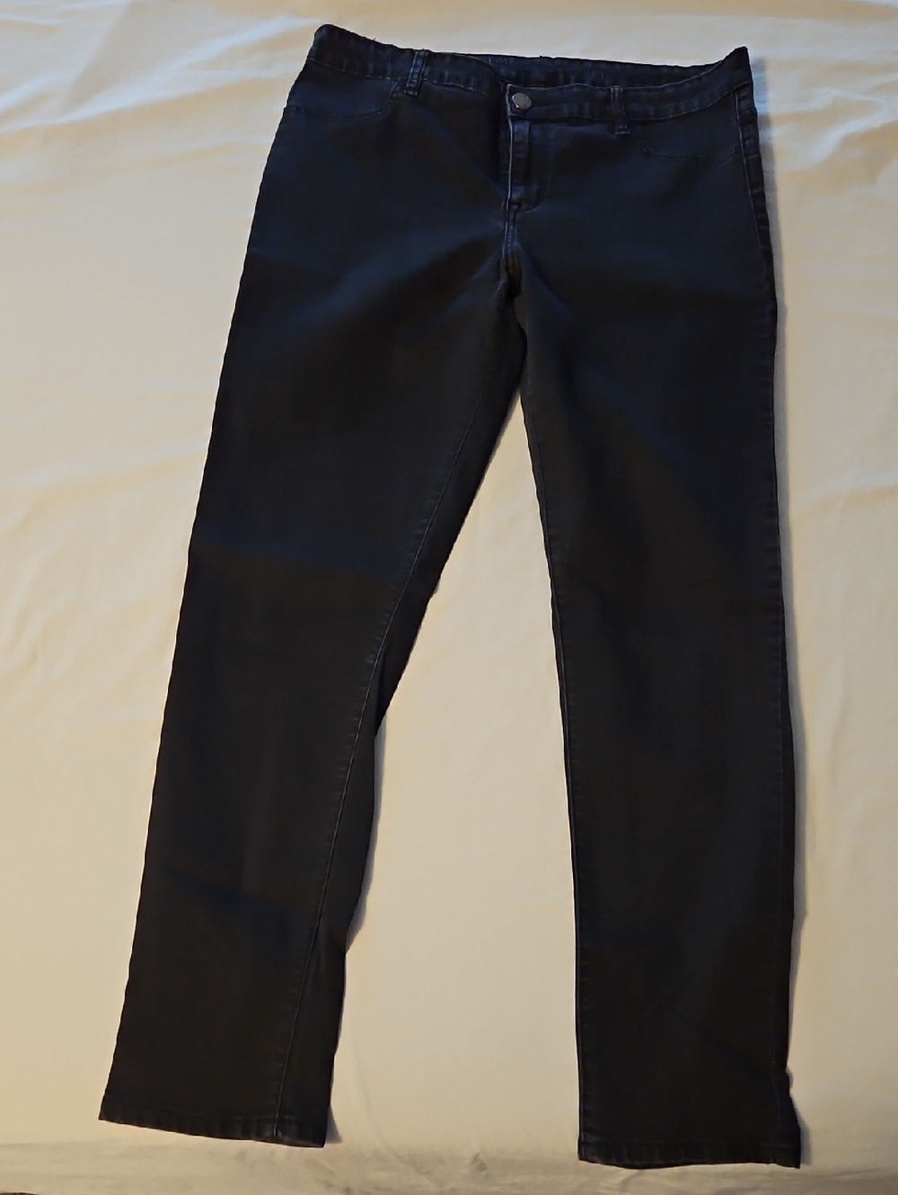 Calvin Klein Women's Black Straight-Leg Jeans